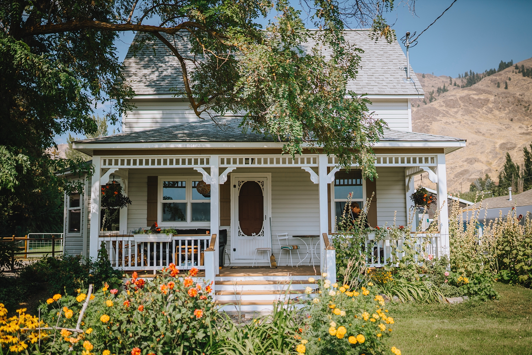 airbnb blogger canada