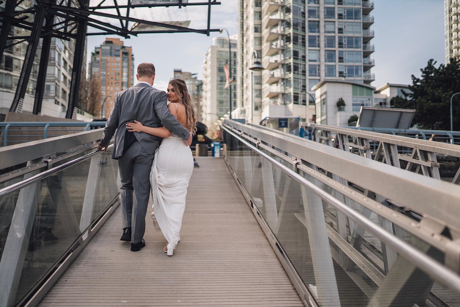 yaletown roundhouse wedding photos