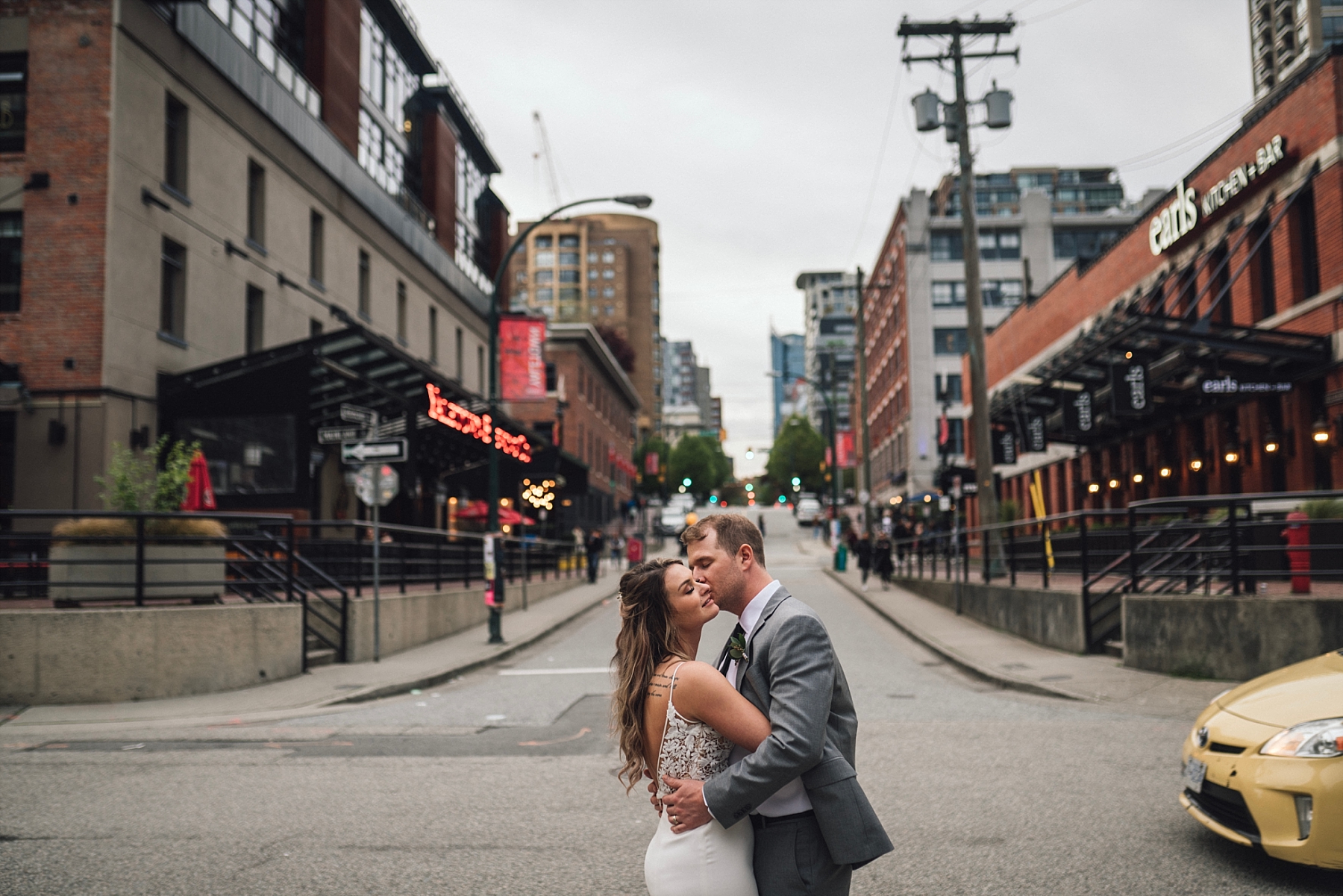 yaletown vancouver wedding photography
