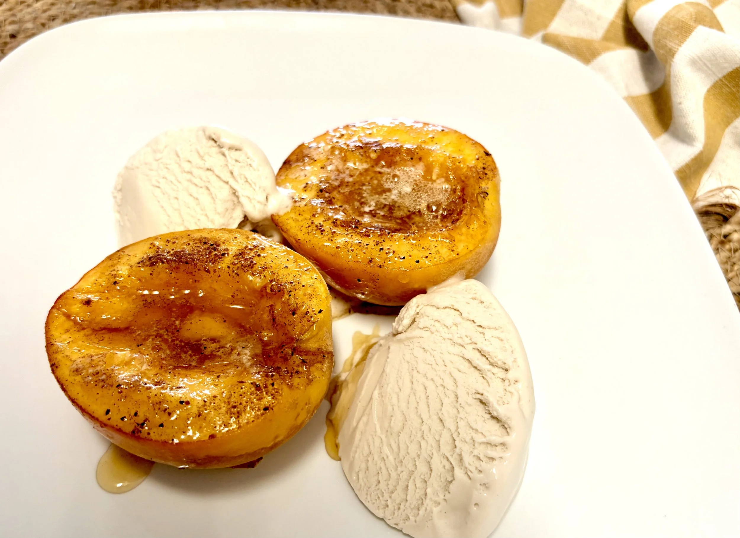 Cinnamon Sugar Baked Peaches
