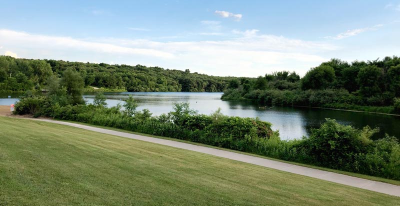 4th of July Activities in Iowa - Denison Red White and Boom Celebration | Earthtones Travel + Design Blog | Roo Bea Design Co.