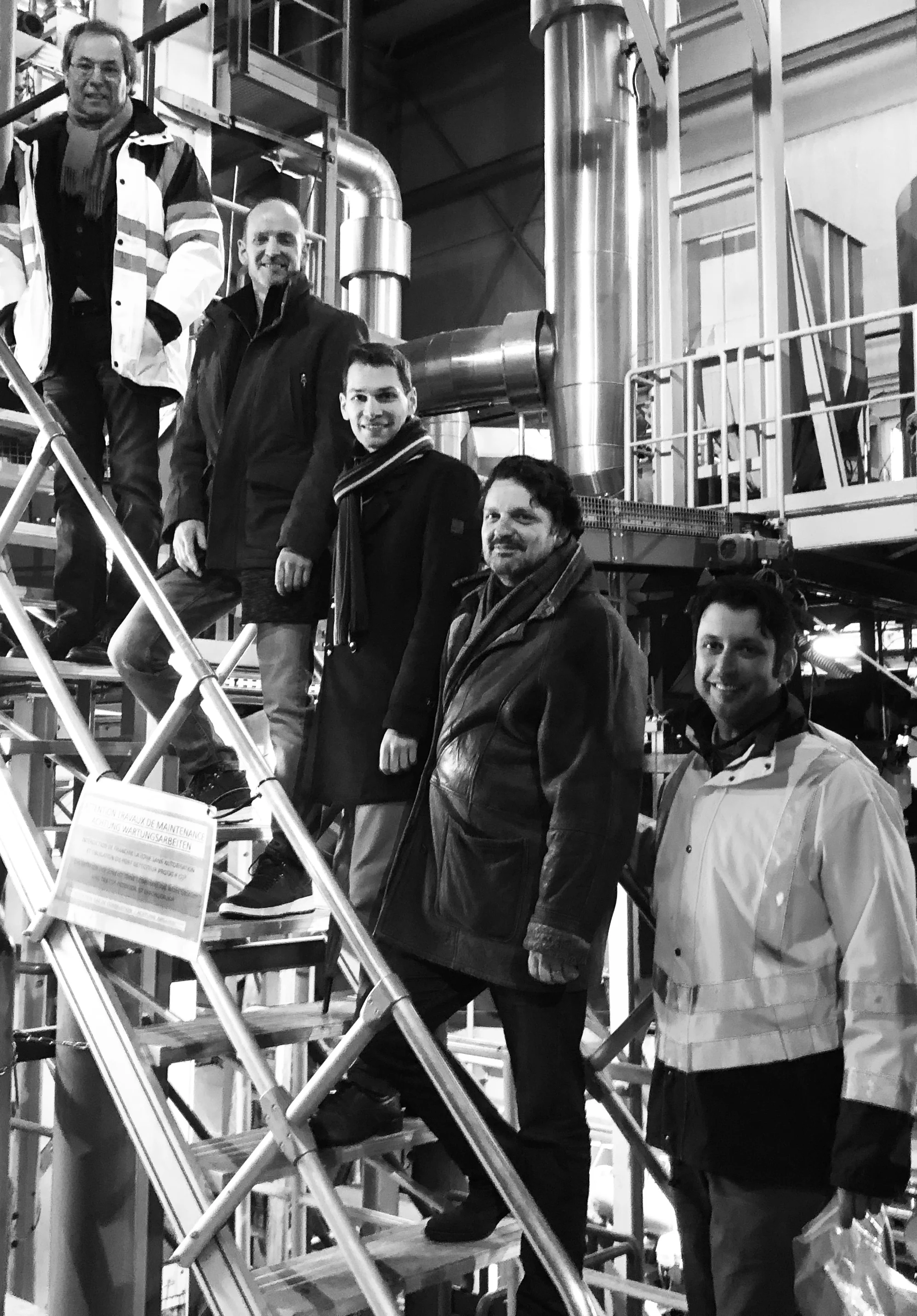 President of Soil Concept Marc Demoulling, Carbonauts Torsten Becker, Stephan Enge and Christoph Hiemer and Alex Kolomijchuk. Plant manager Ralf Köhler is still part of the Soil Concept team.