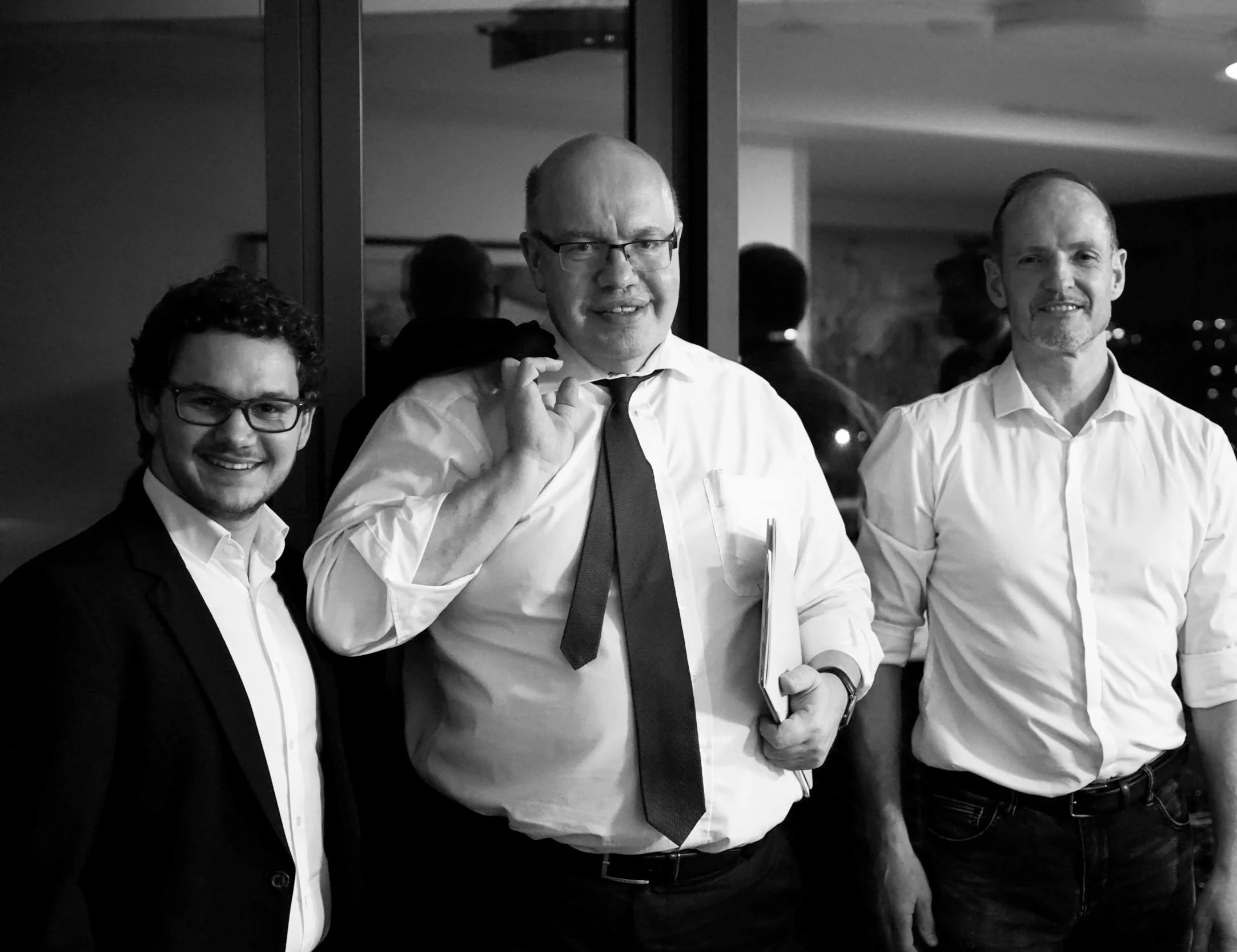 Carbonaut Michael Sernatinger, BM Peter Altmaier, Carbonaut Torsten Becker