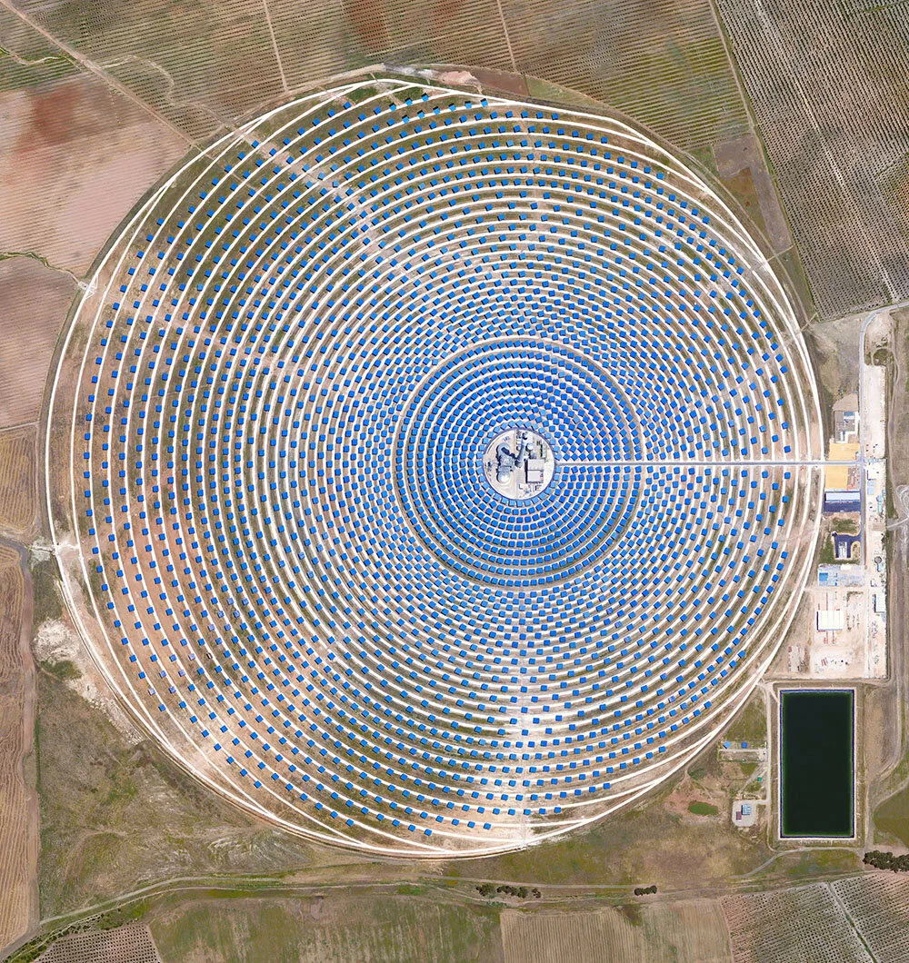 03-Gemasolar-Thermosolar-Plant.jpg