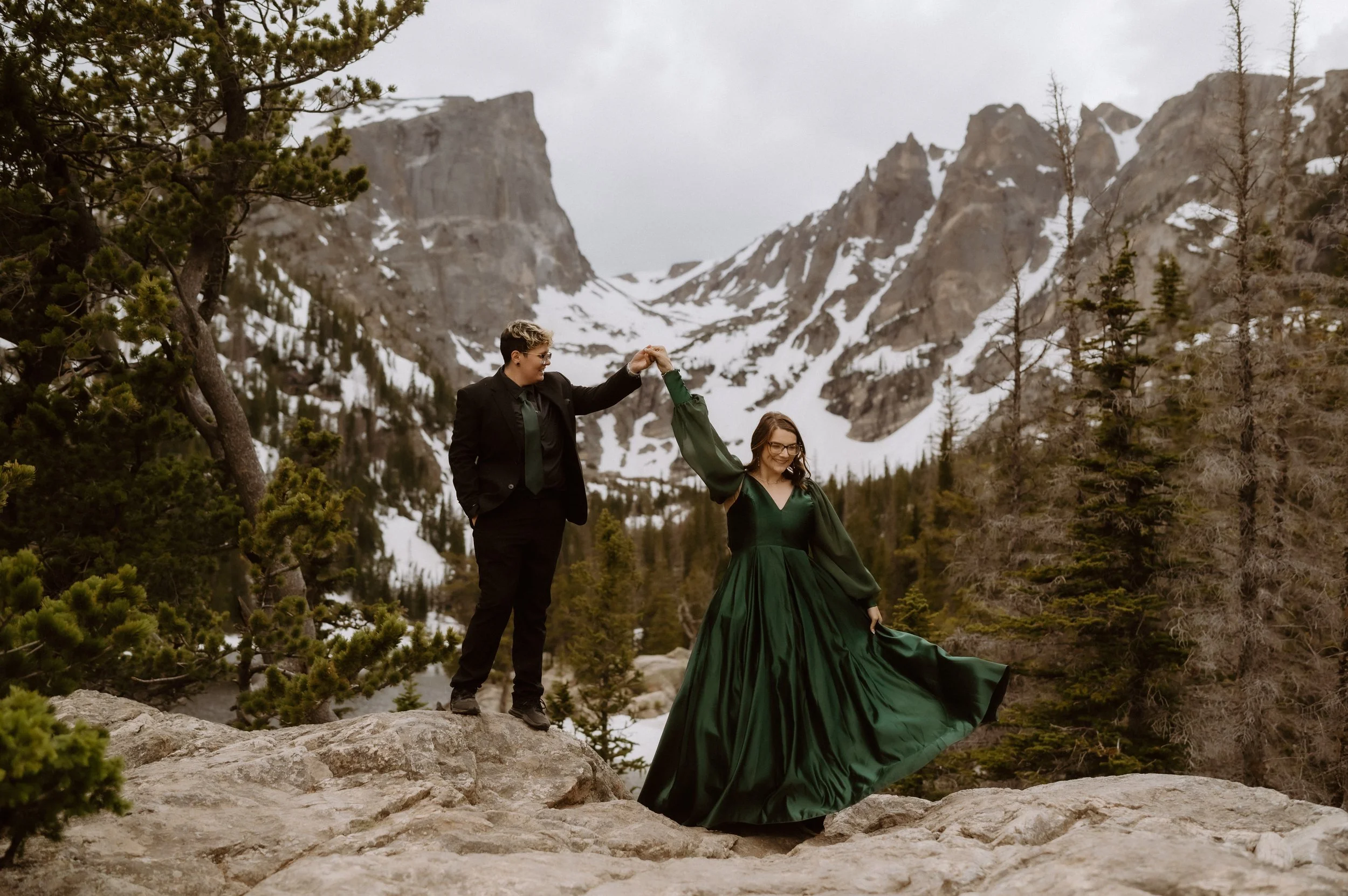 rocky mountain national park dream lake wedding ceremony photos mountain elopement adventure