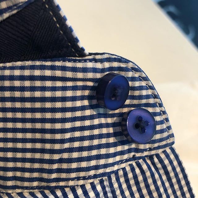 Don&rsquo;t you want your bespoke shirts to remain bespoke?! We offer hand laundry for your made to measures!
.
.
.
.
.
.
#shirts #bespoke #madetomeasure #handlaundry #torontofashion #financialdistricttoronto #yyz #torontofashionblogger #torontolivin