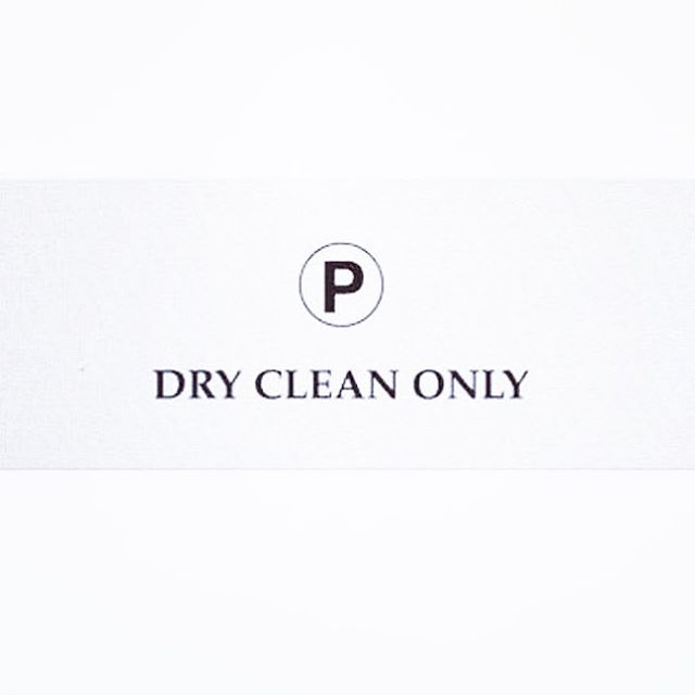 Follow the rules of the care label. 👆🏽
.
.
.
.
.
.
.
#torontodrycleaners #drycleanerstoronto #couturetoronto #springcleaning #holtrenfrew #harryrosen #yyz #torontoliving #thesix #torontostyle #torontofashion #fashionblogger #bloggertoronto #dryclea