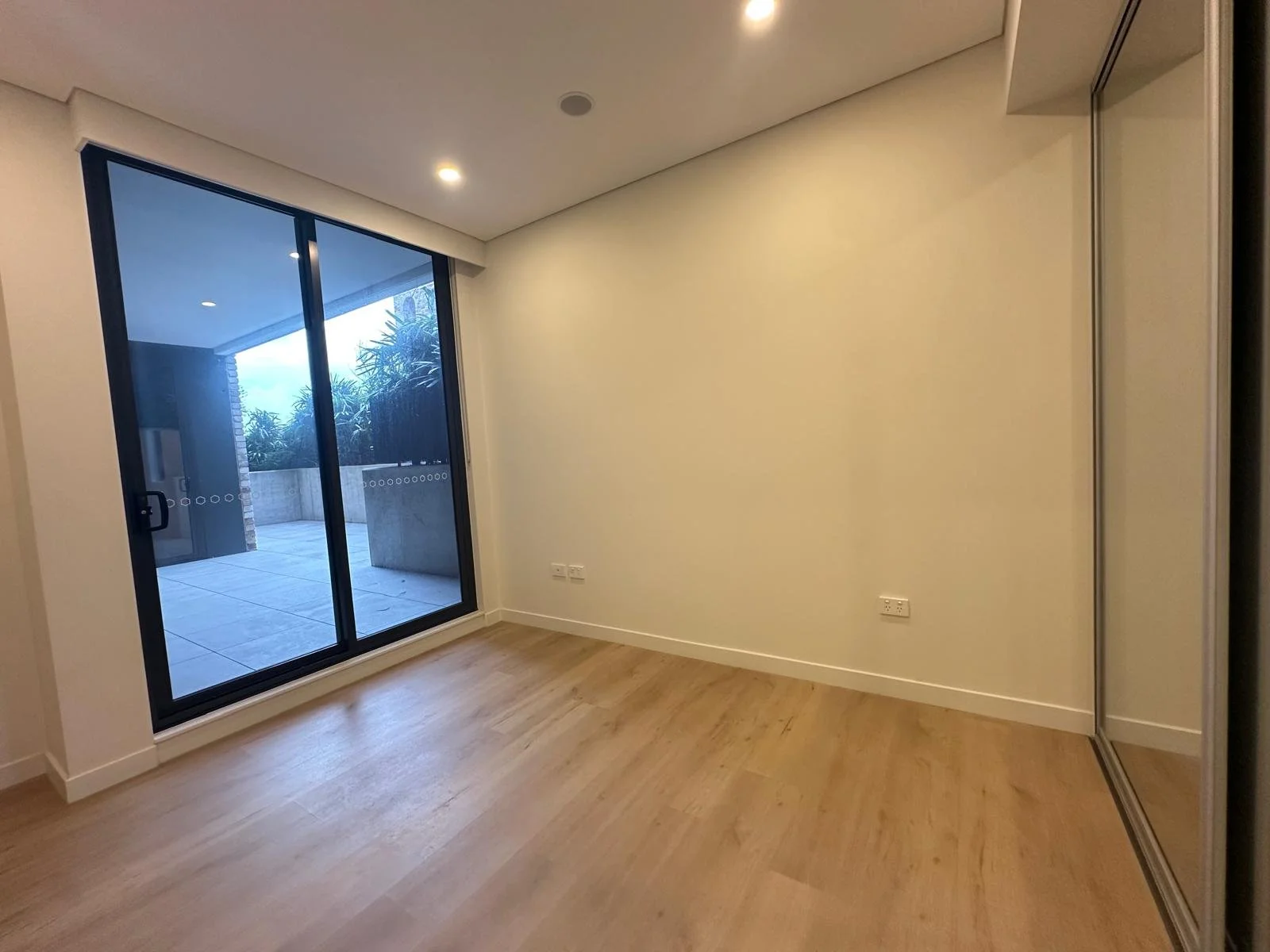 WhatsApp Image 2025-11-04 at 13.24.24_e426e056.jpg