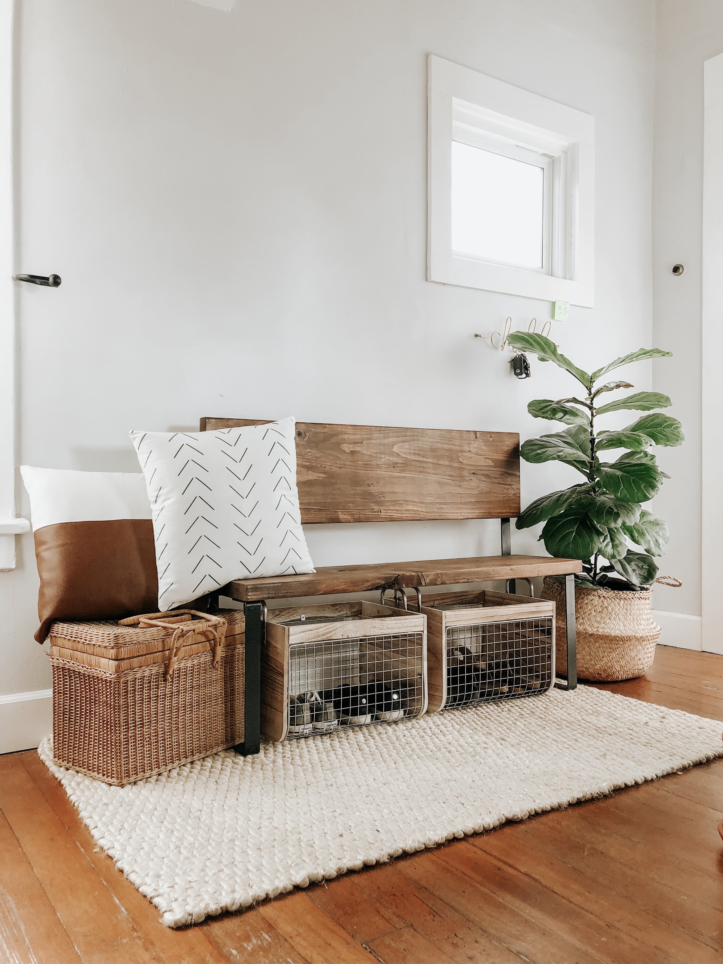 Diy Entryway Bench From Jennifer Ann