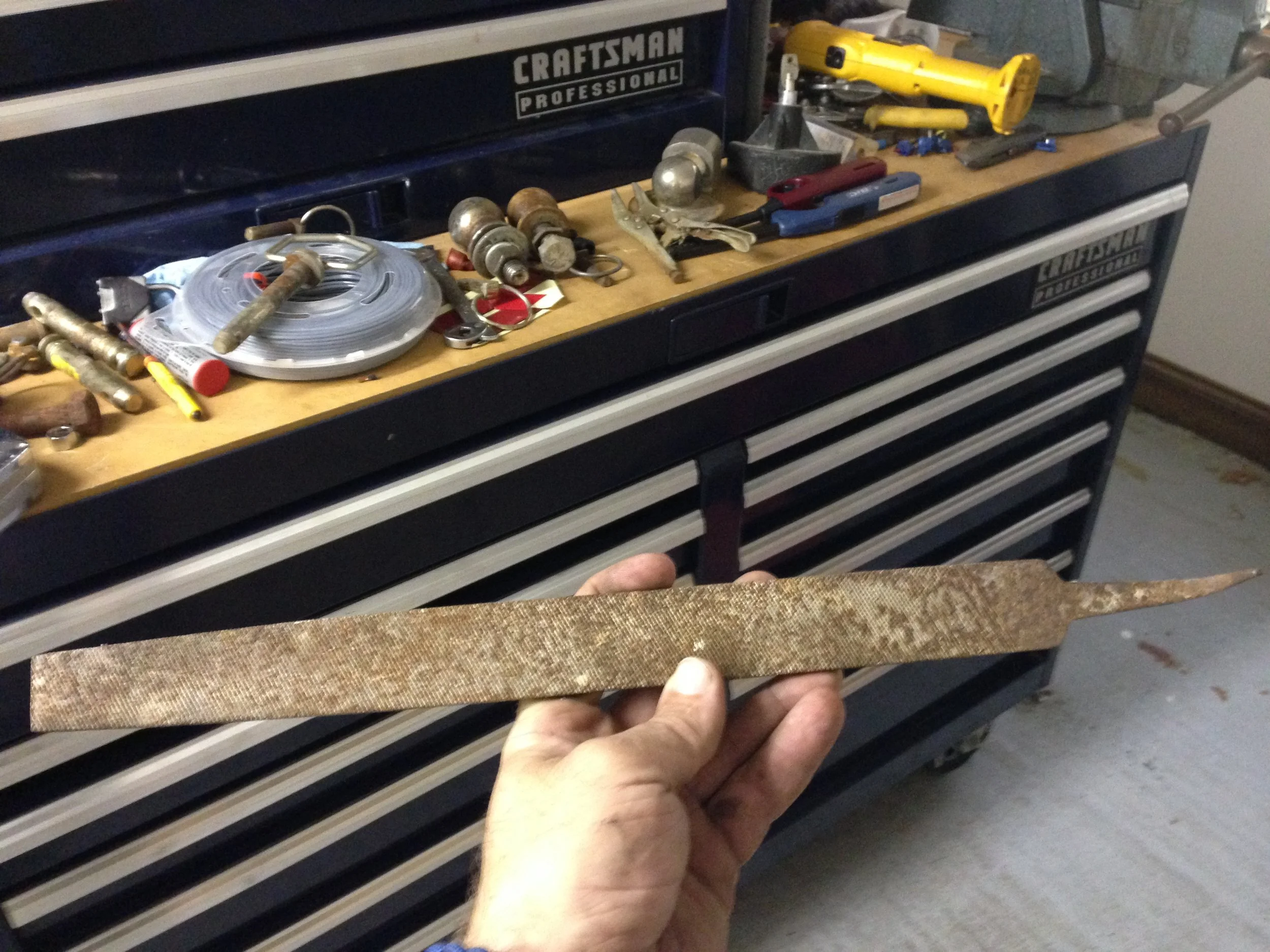 file knife.jpg