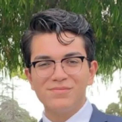 Jake Detrinidad '25 (he/him) - The Fran Lebowitz Reader