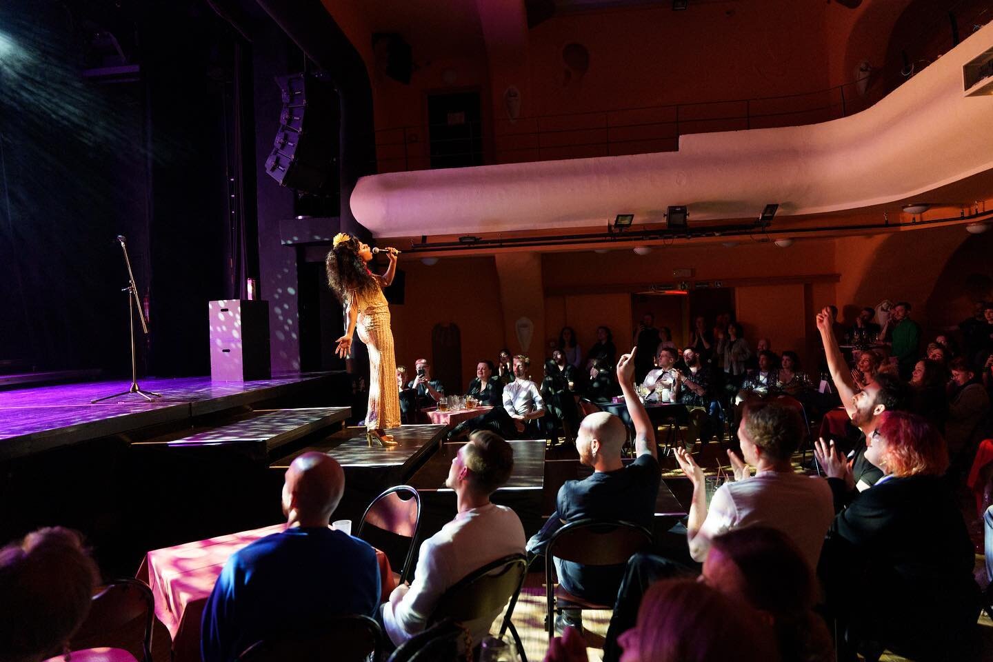 Performing Skyfall at @pinkbusplatform Gay Oscars. With this performance I also projected videos from Jon Stewart roasting Oklahoma State Senator Nathan Dahm and featuring some of the amazing work from @extragramsatx and @dragstoryhour. Shout out to 