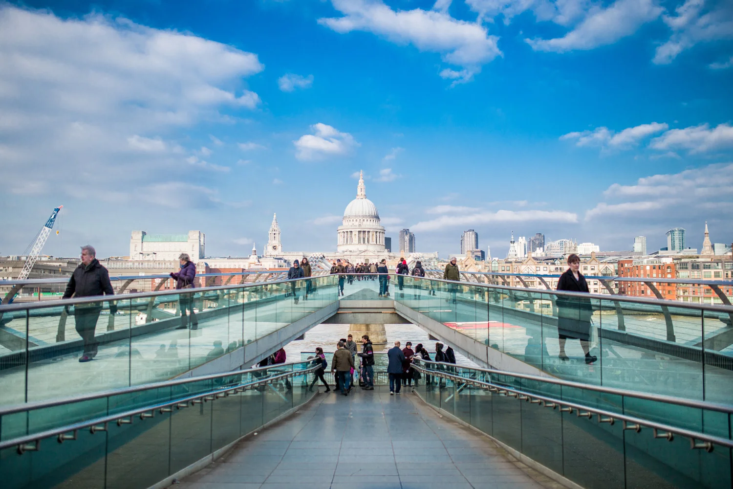 bridging-the-digital-skills-gap.jpg