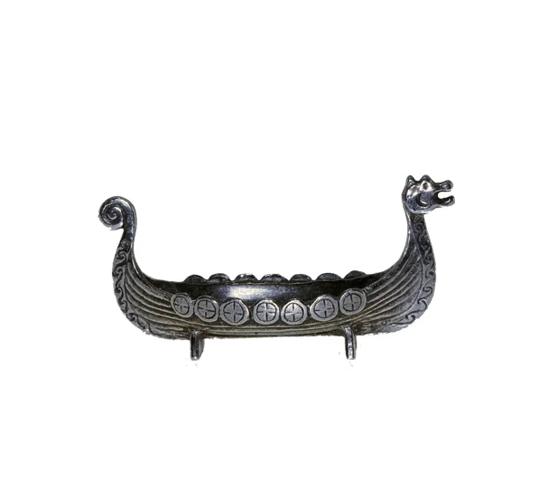 Brødrene Flaarønning Pewter Viking Ship with 7 Shields