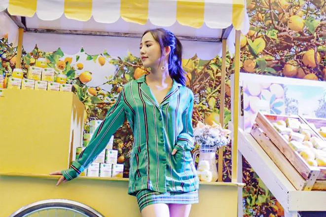 girl-cart.jpg