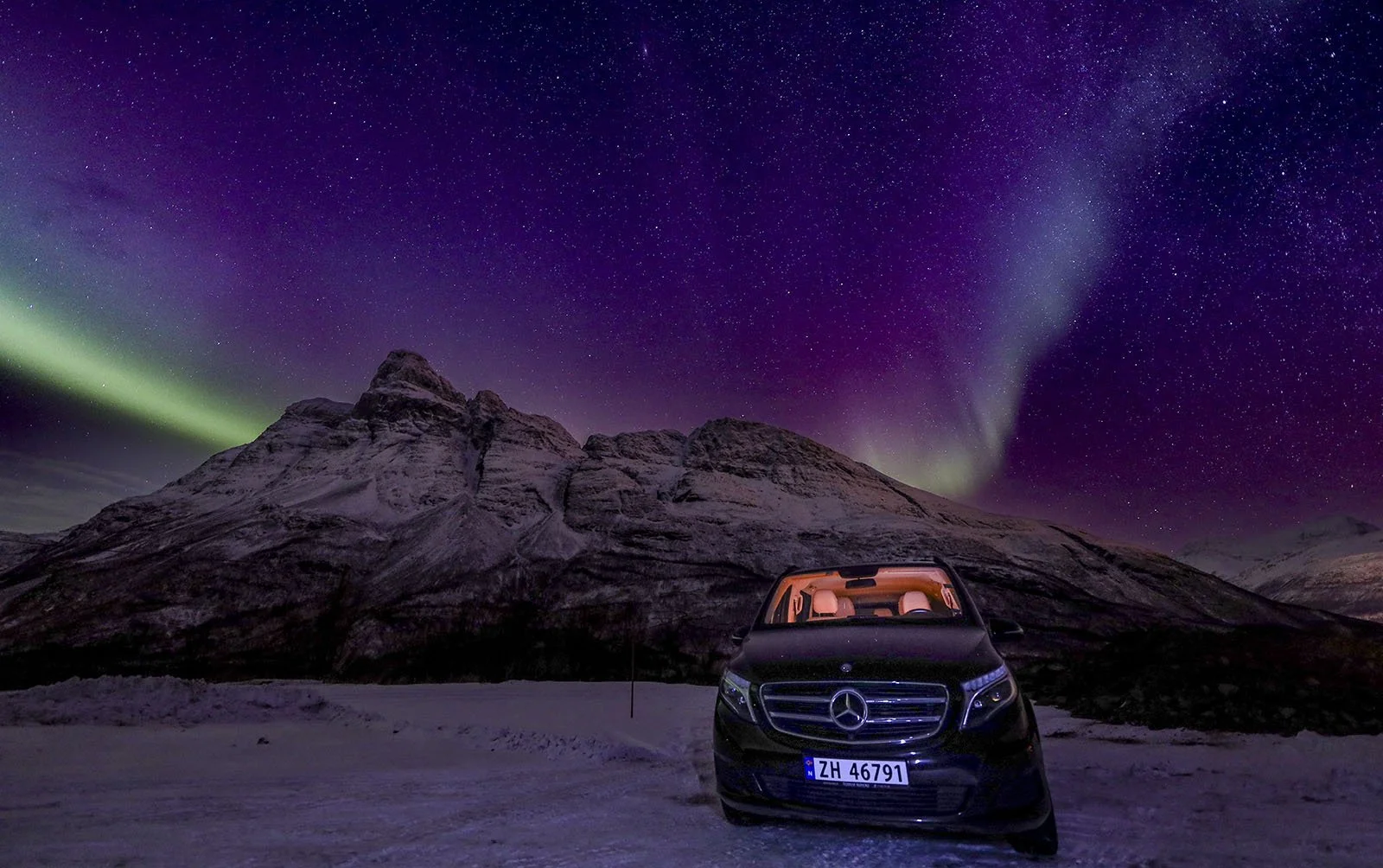 northern-norway-travel-vinter-tours-northern-lights-chase-2.jpg