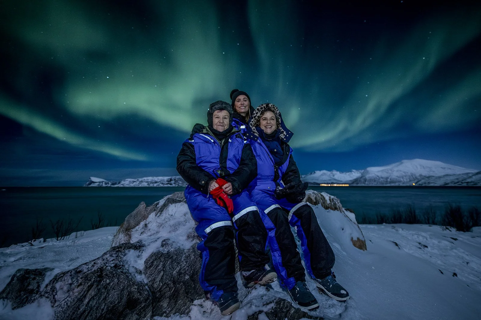 northern-norway-travel-vinter-tours-northern-lights-chase-7.jpg