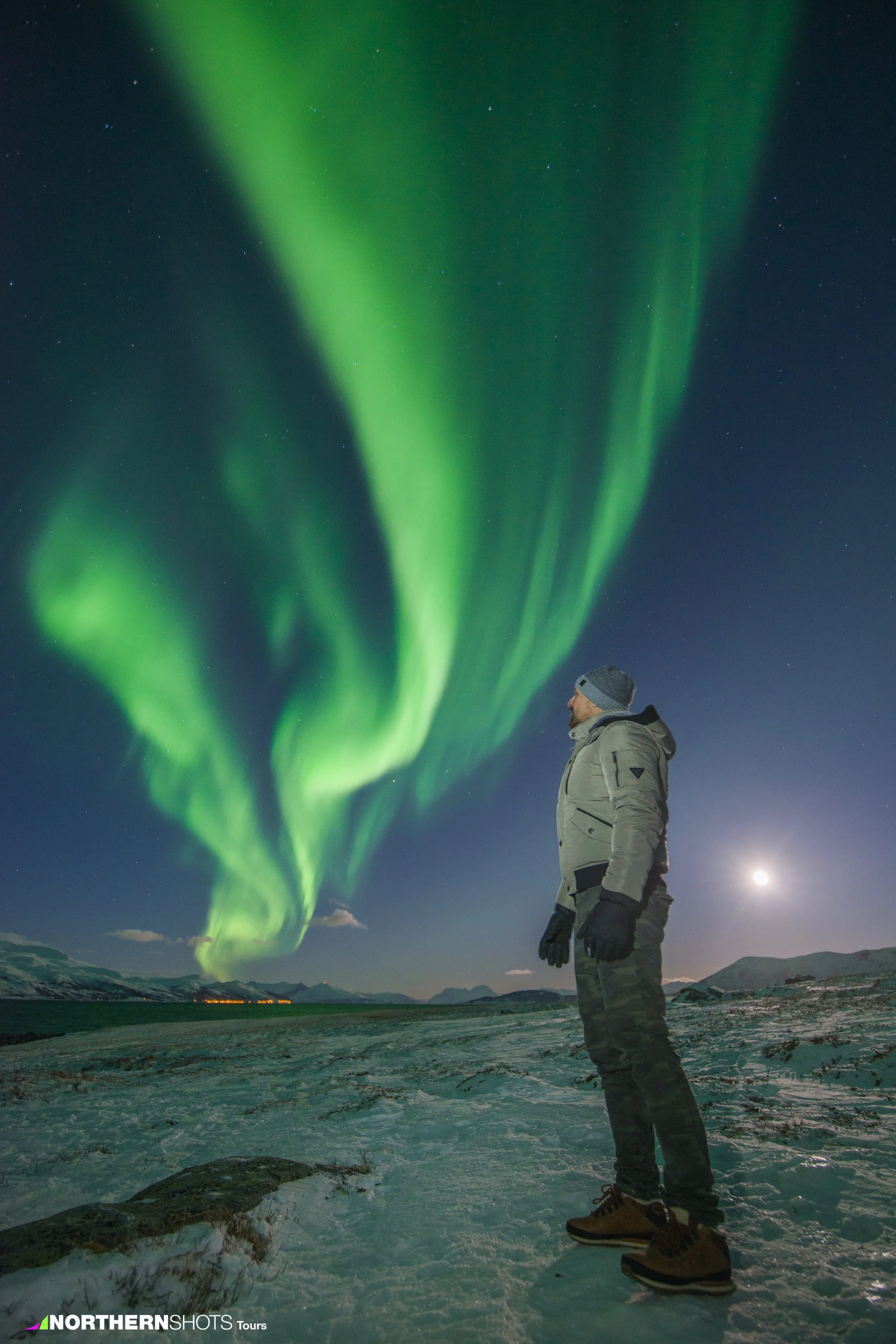NorthernShots 01-Aurora-chase-northern-lights-tour-tromso-50348.jpg