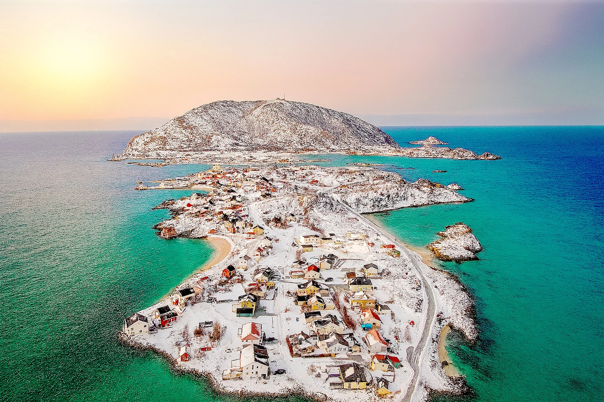 01 Fjord Tour activity cover photo 01-fjord-photo-tour-northernshots-tromso-sommaroy-110829-drone2025.jpg
