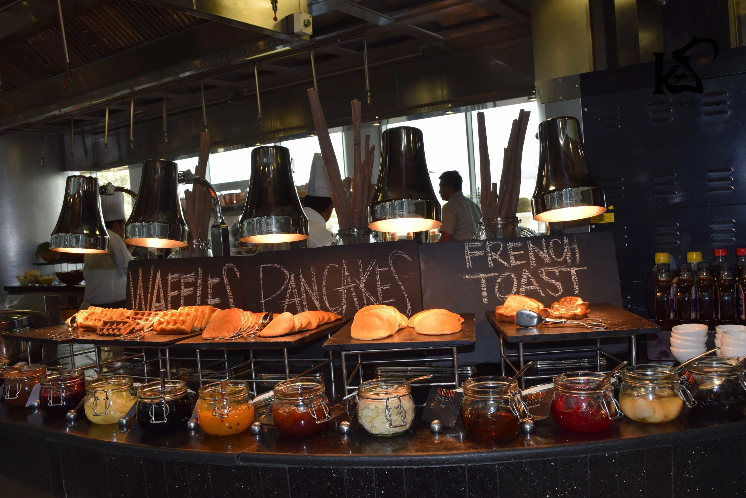 pancakes-waffles-rotana