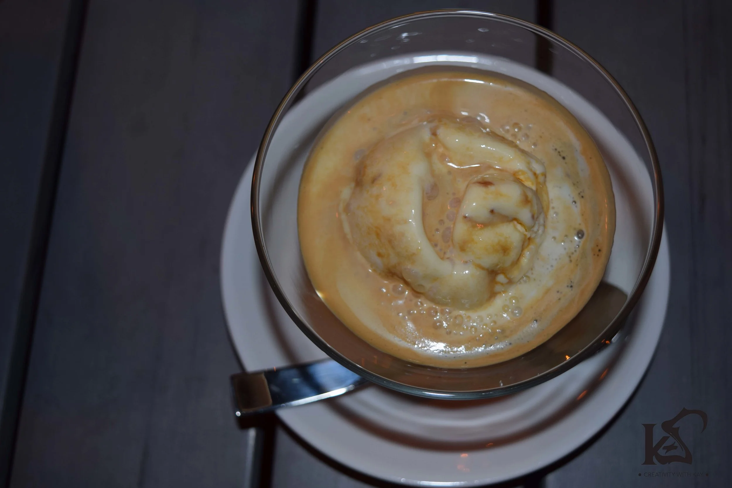 qatar-blogger-khansa-lord-of-the-wings-affogato