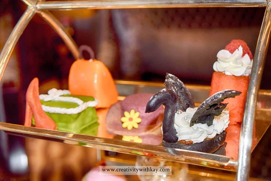 sarablounge-stregis-doha-afternoon-tea-dessert