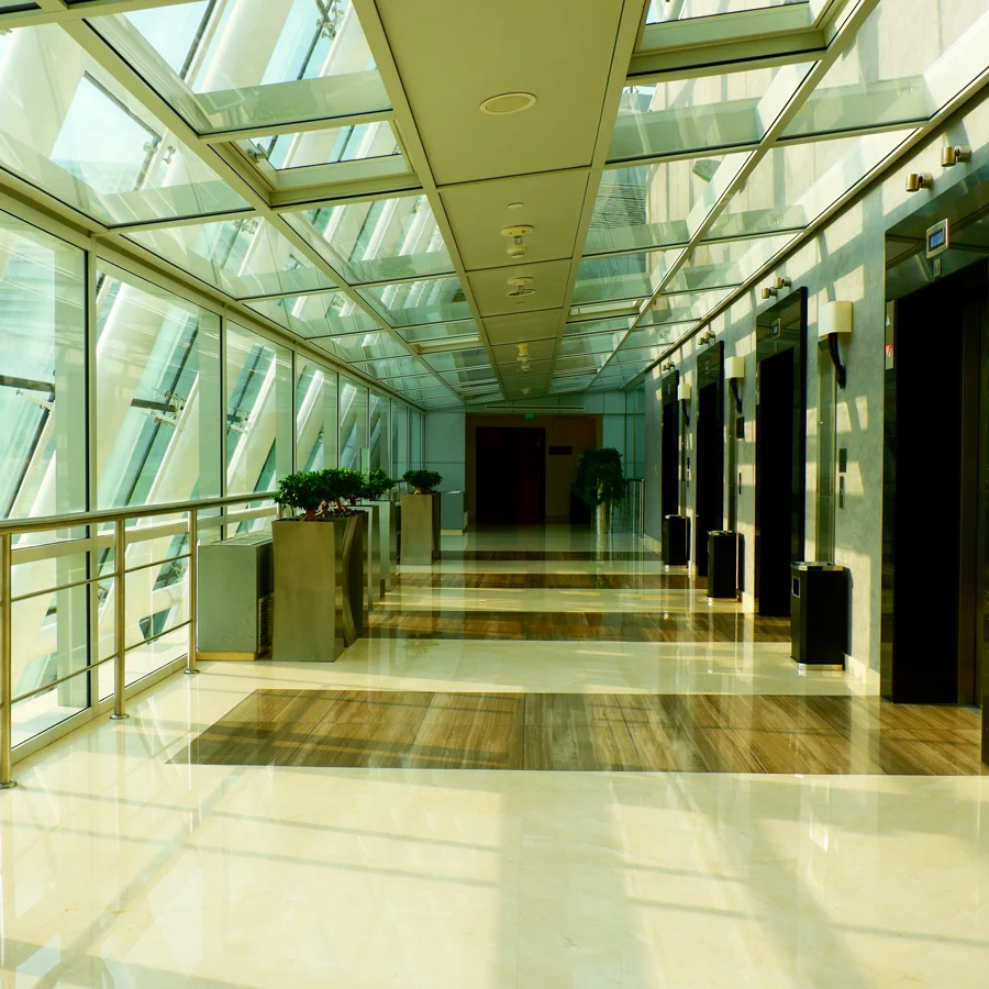 oryx-rotana-club-rotana-lounge-walkways.jpg