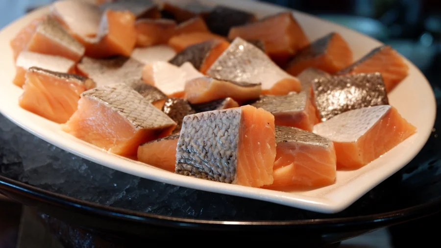 Friday-Brunch-CityCentre-Rotana-salmon.jpg
