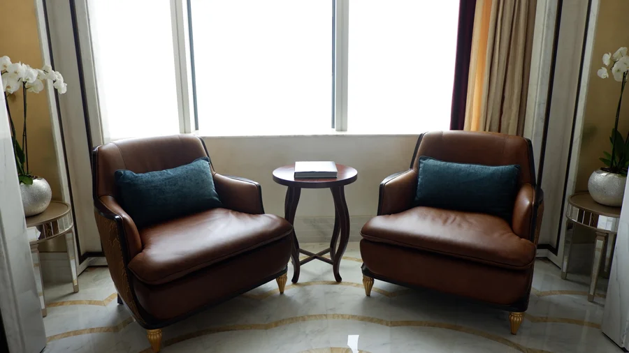 abudhabi-suite-reading-corner.jpg