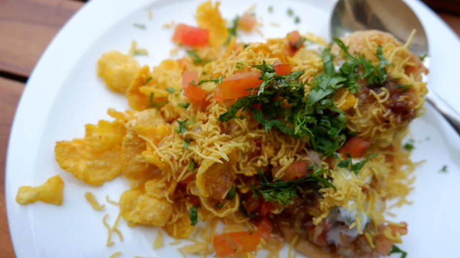 alila-diwa-goa-streetfood-chai-pani.jpg
