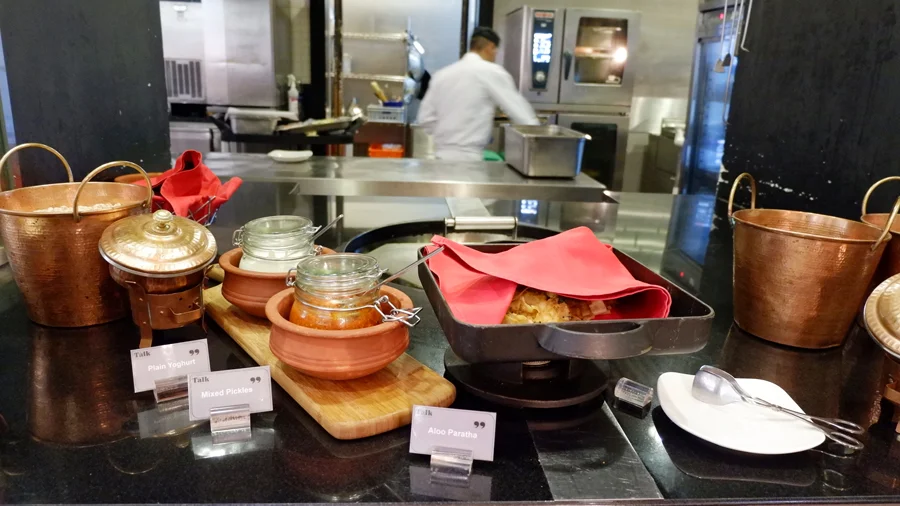 movenpick-jbr-talk-restaurant-indian.jpg