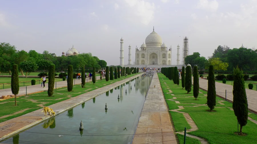 taj-mahal-reflection.jpg