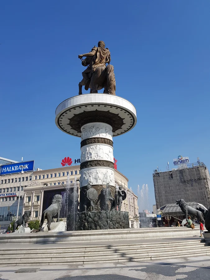 Warrior_On_A_Horse_Skopje_Macedonia1.jpg