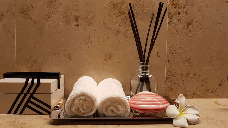 ritz-carlton-doha-spa.jpg