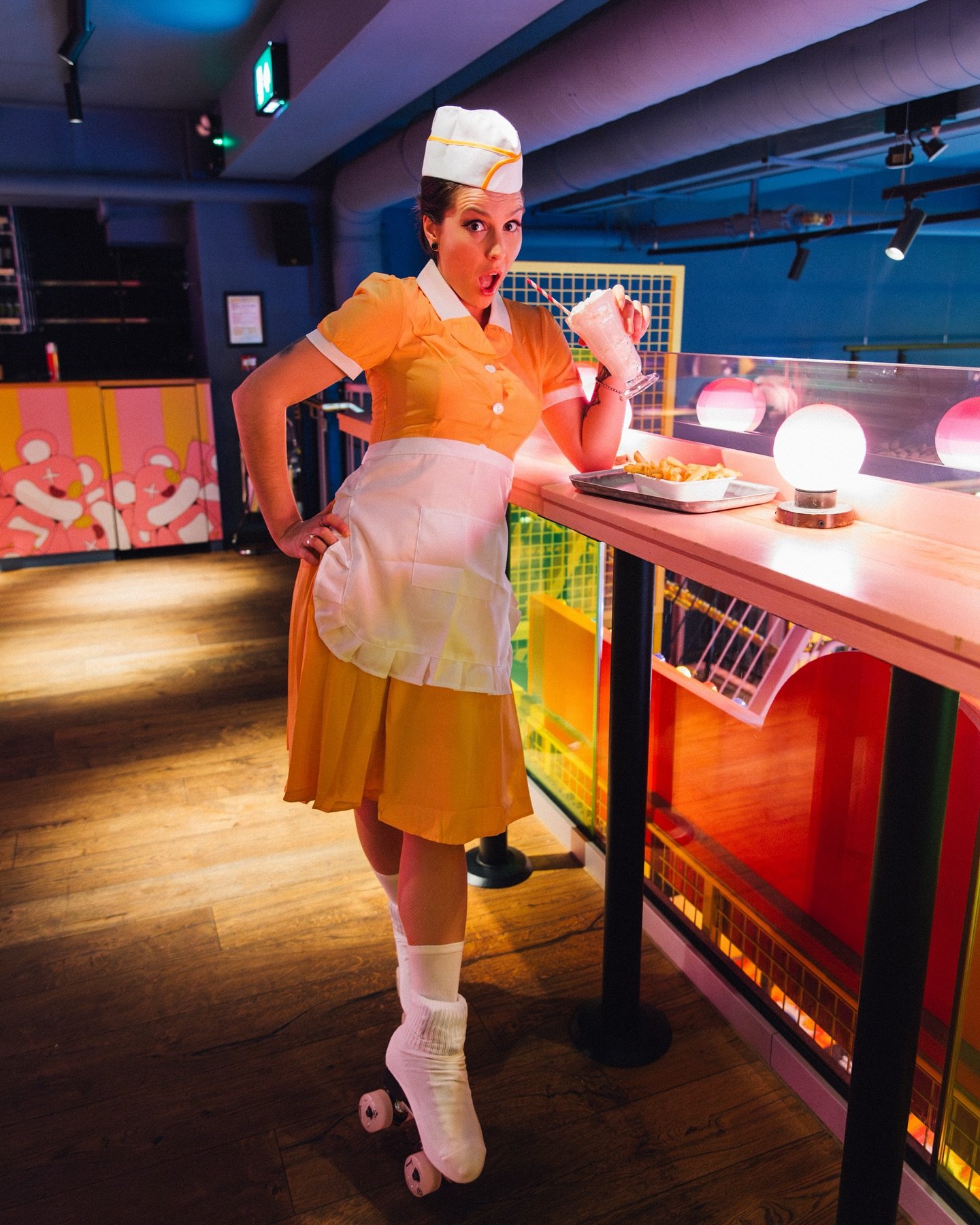 Rolling with style and speed🛼
our vintage car hop skaters are a hit for themed parties and events🥤

Located in London and available across the UK and beyond. To book or enquire about our acts and performers email: hello@amunetstaffing.com 💌