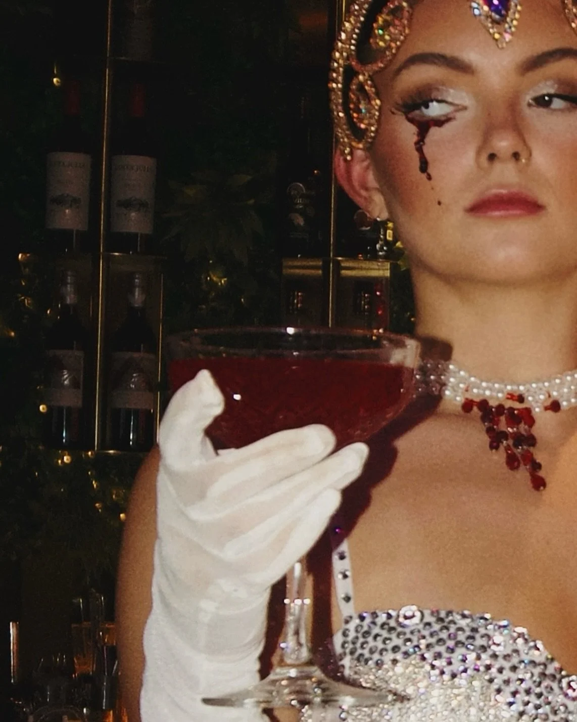 spying the next victim to fill her cup🩸❤️&zwj;🔥✨