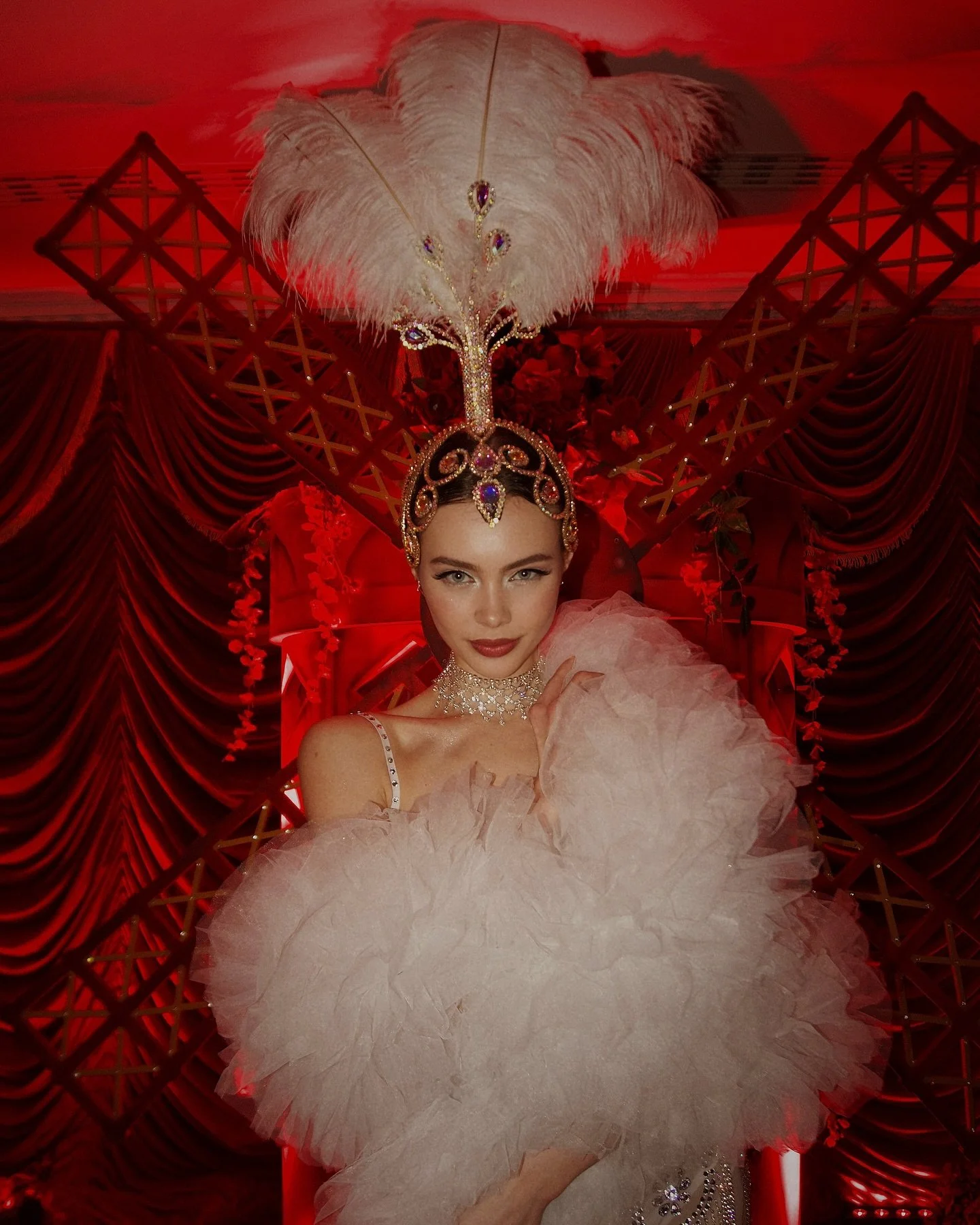 our beautiful showgirls for @evoke.entertainment ❤️&zwj;🔥💋