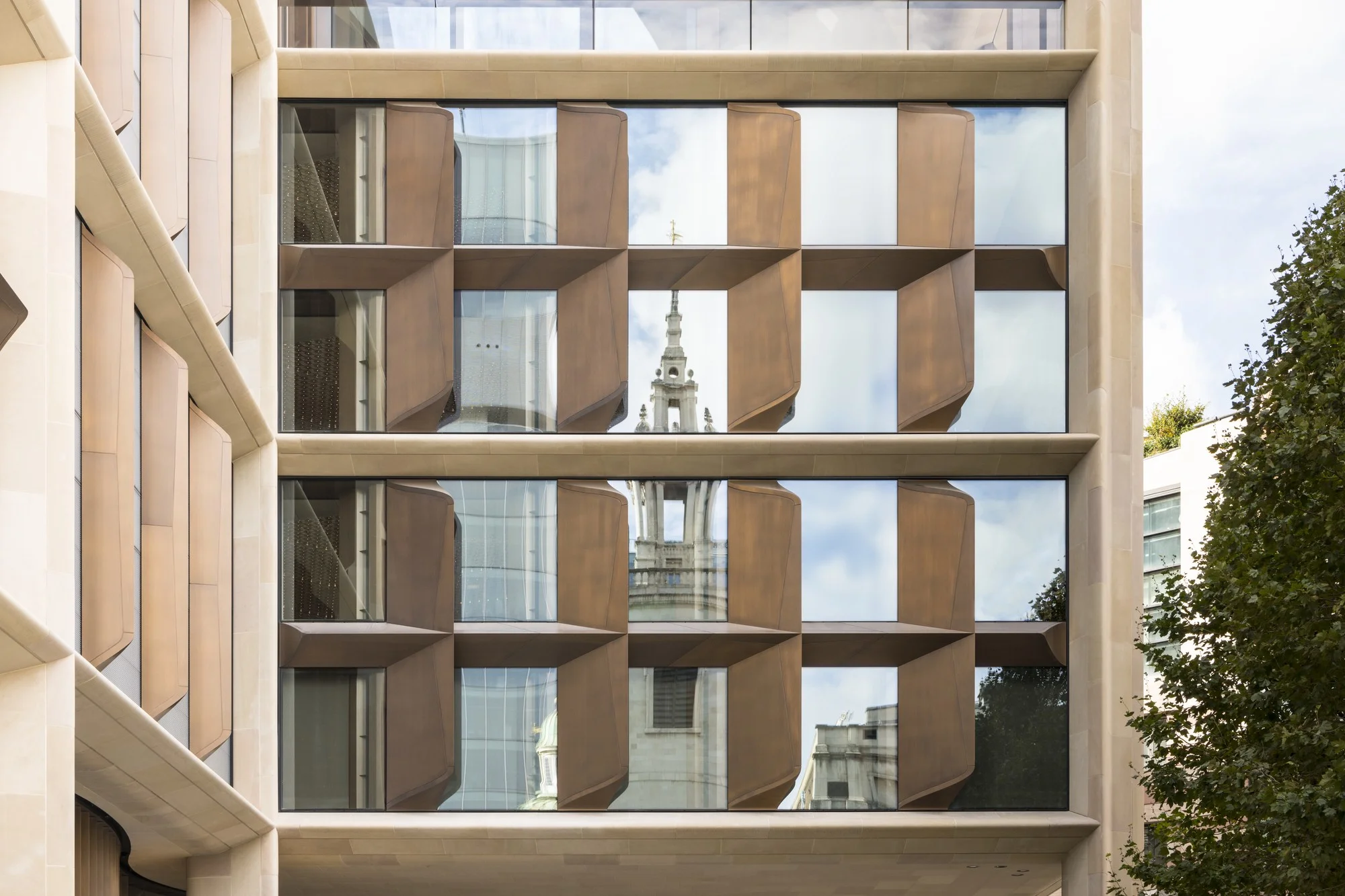 Bloomberg’s European HQ by Foster + Partners