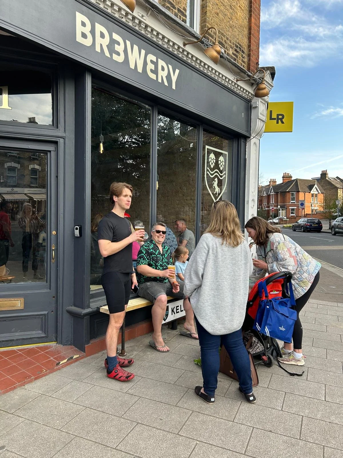 WhatsApp Image 2025-04-04 at 17.47.31 (2).jpeg