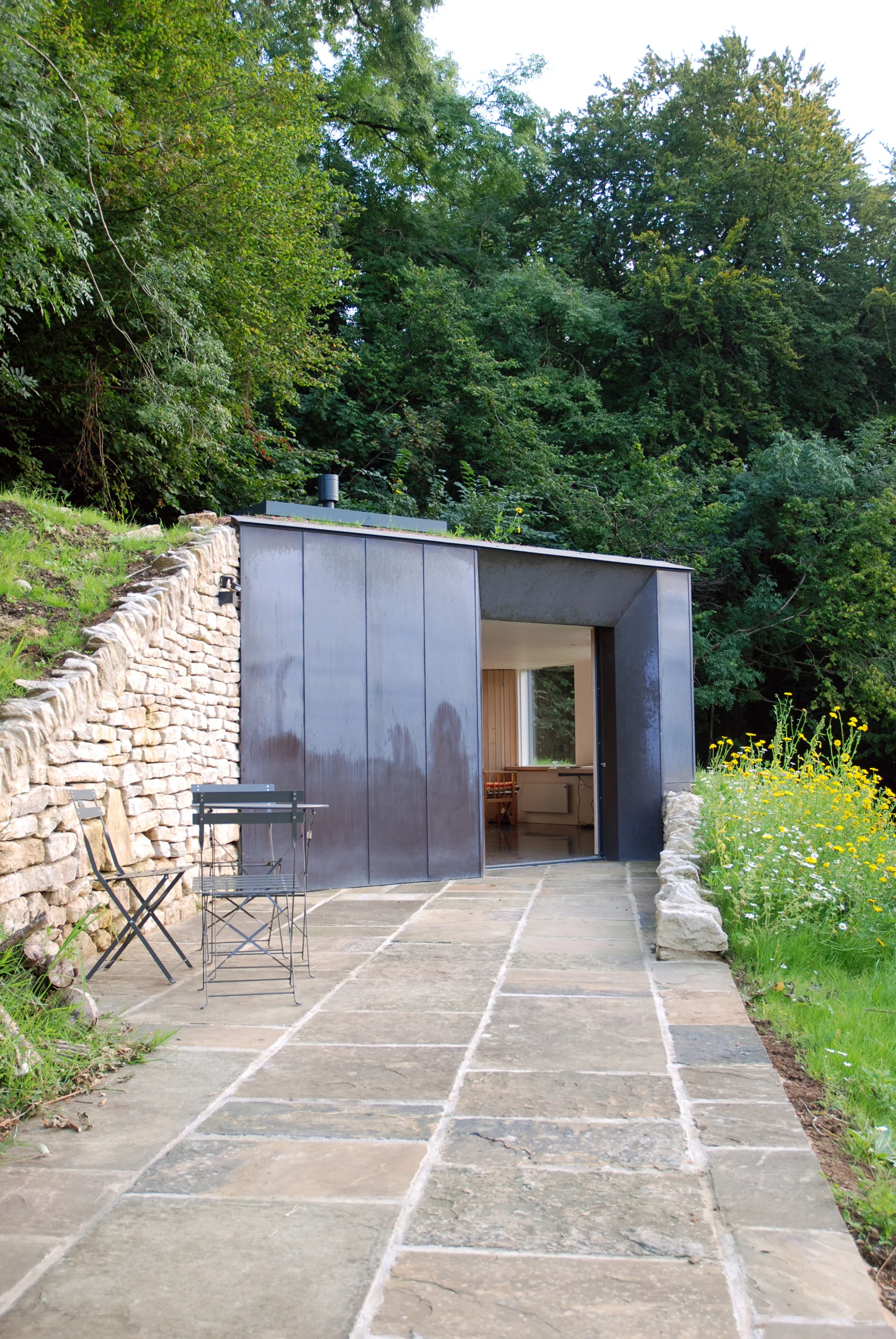 The project was completed in Spring 2014, and has been accepted by the local deer community, who have been spotted wandering over and around the Garden Studio - a testament to the concept.