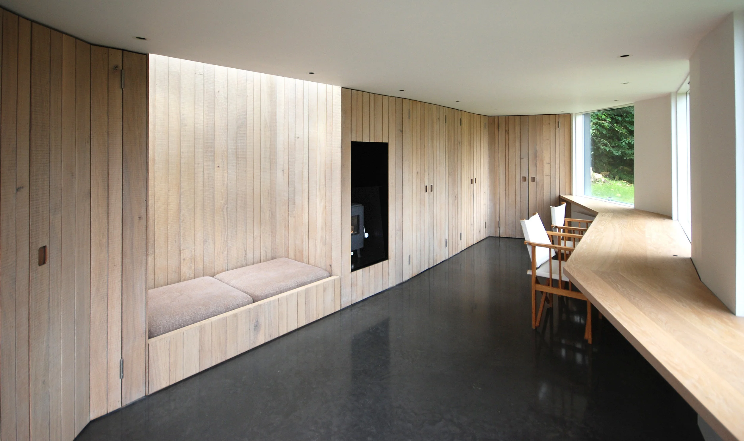 The key driver to achieving the brief was to create a design which worked seamlessly with the natural forms and levels of the garden, in order that an architecture is created which is less of a building, and more of a landscape.
