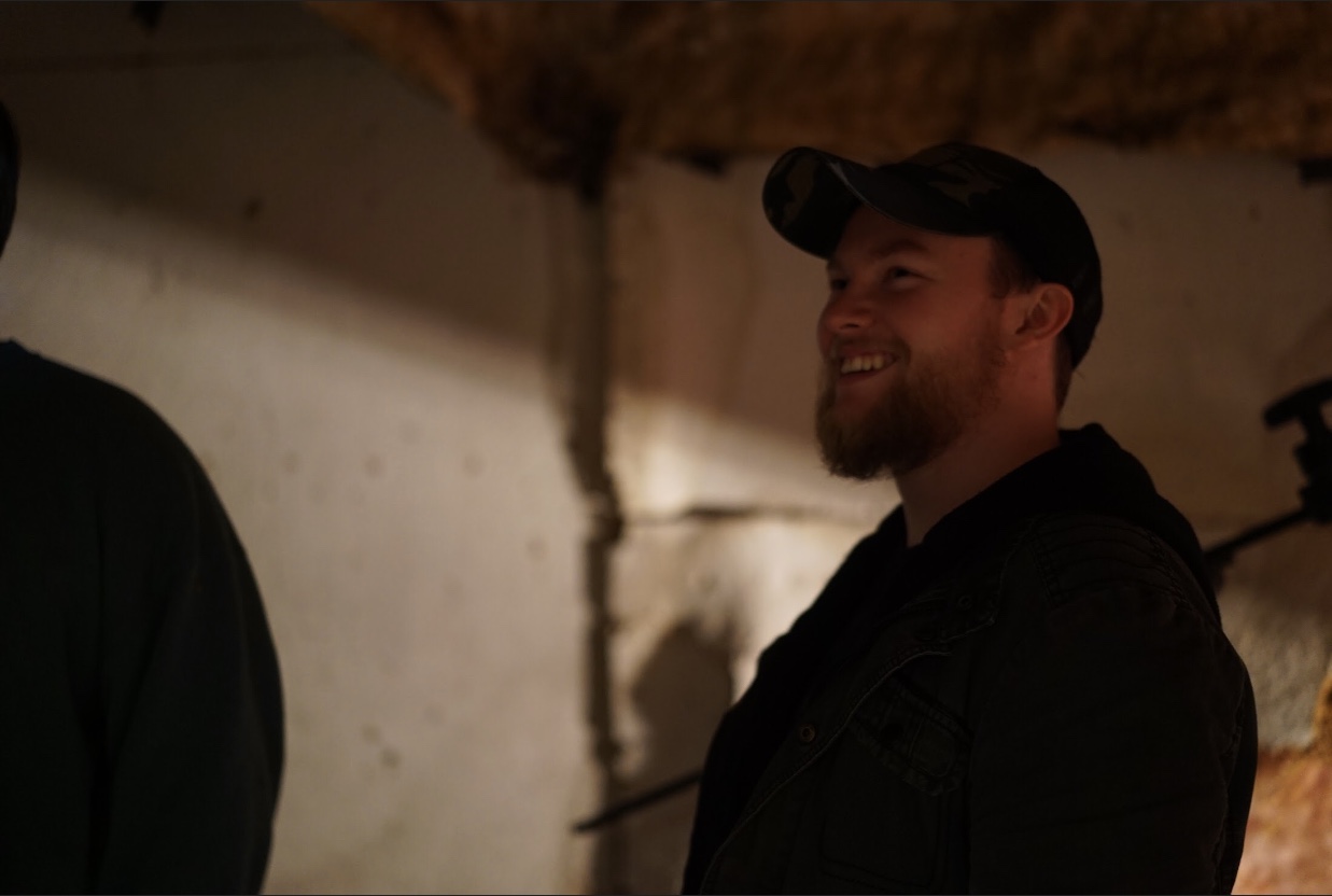 Austin McEuen on set