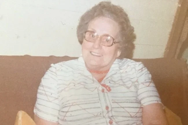 Leaba-Shiùbhal | The Travelling Bed