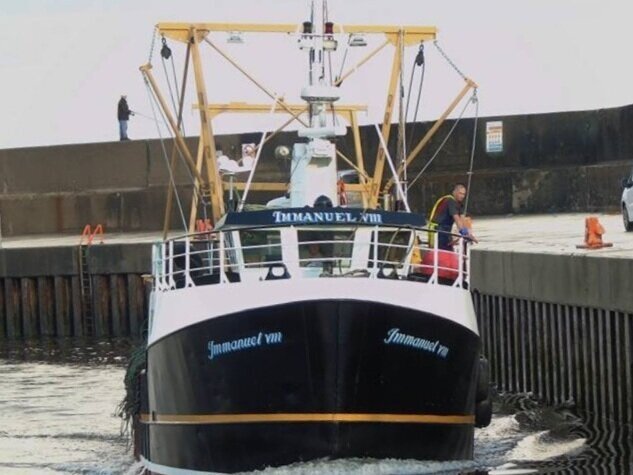 IMMANUEL VIII B78Tipo: Metal Hull TrawlerSize: 13.77mBuilt: 1997; Campbeltown