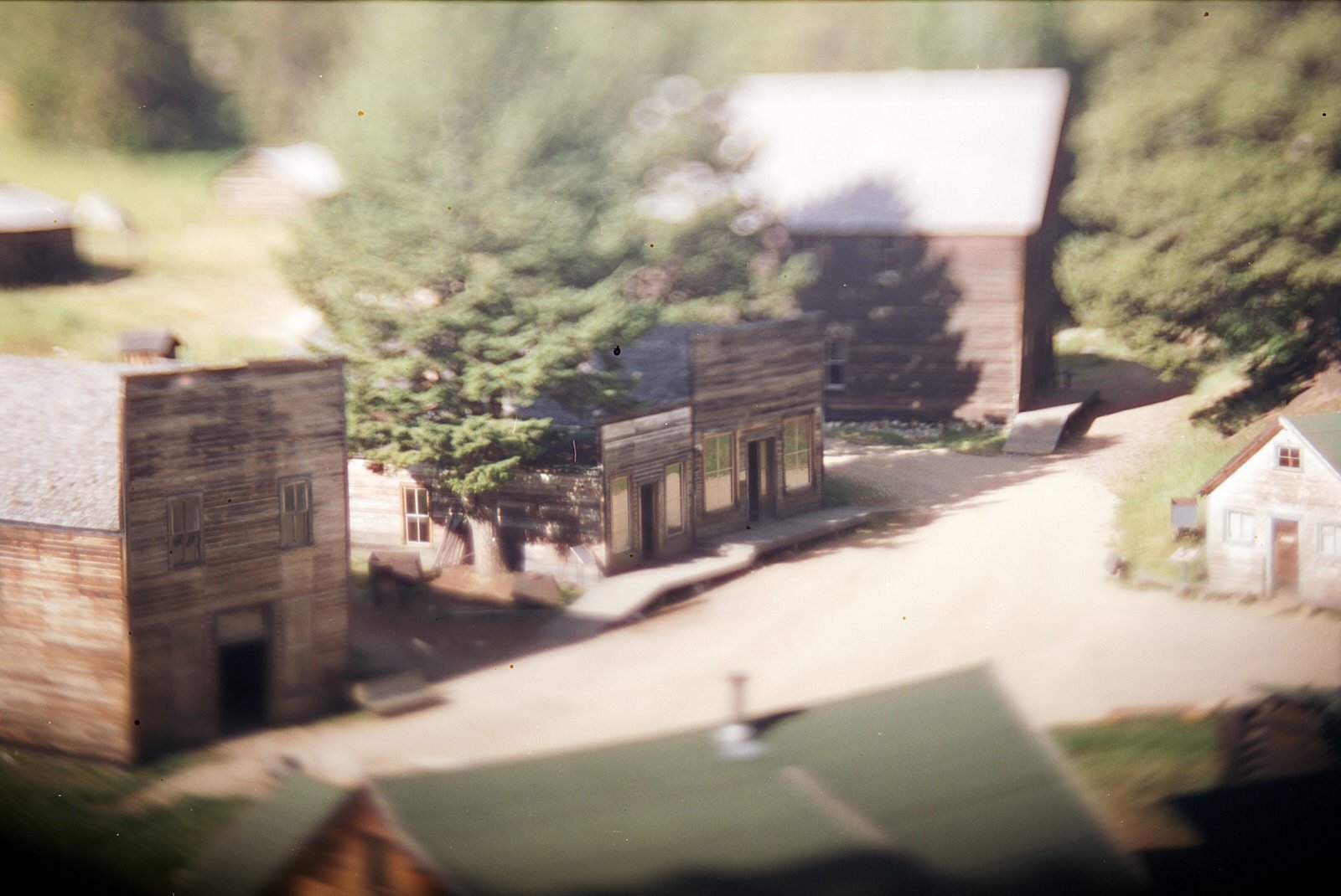 Free lensing, my version of the town.
