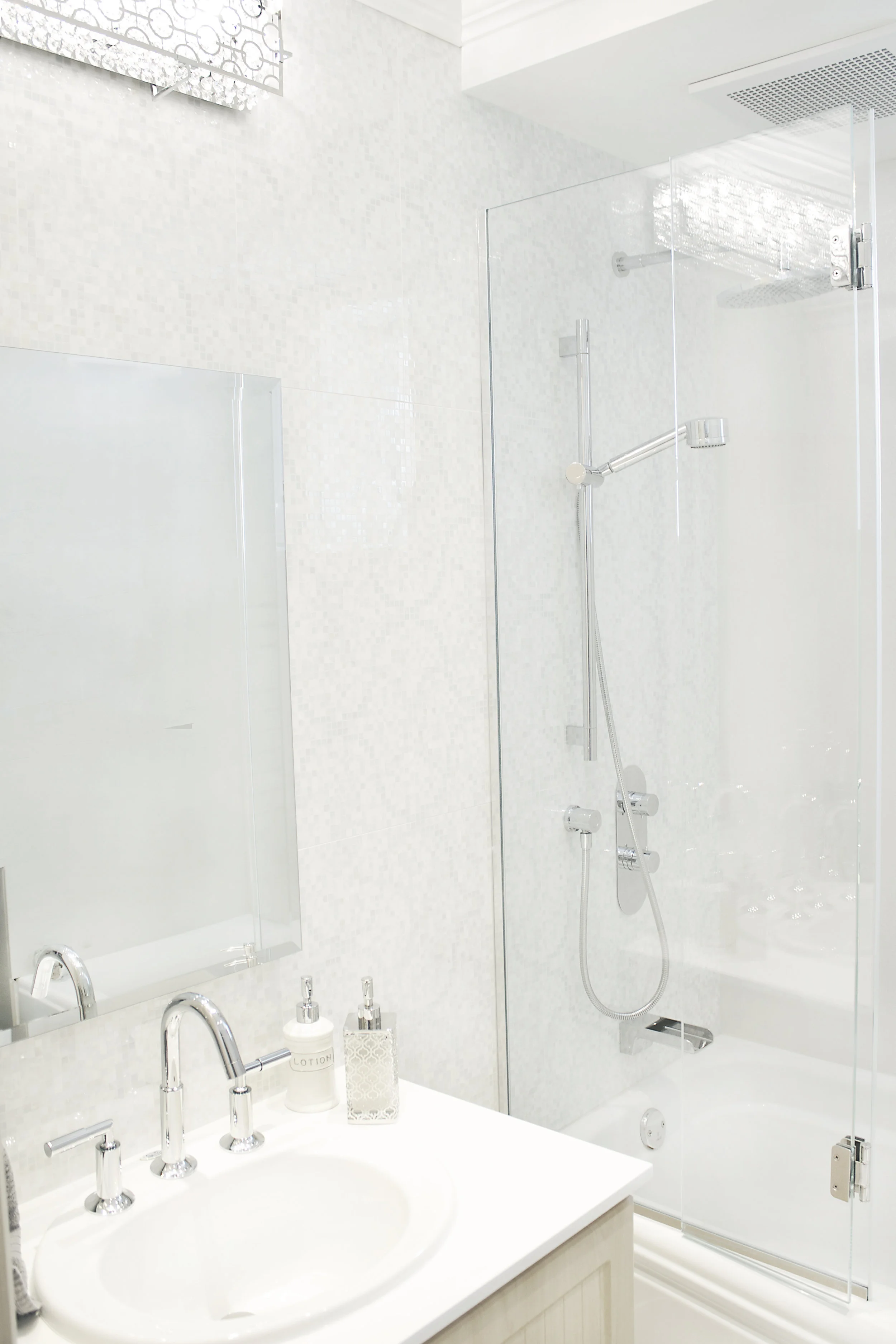 lino bathroom final revision of full_layers.jpg