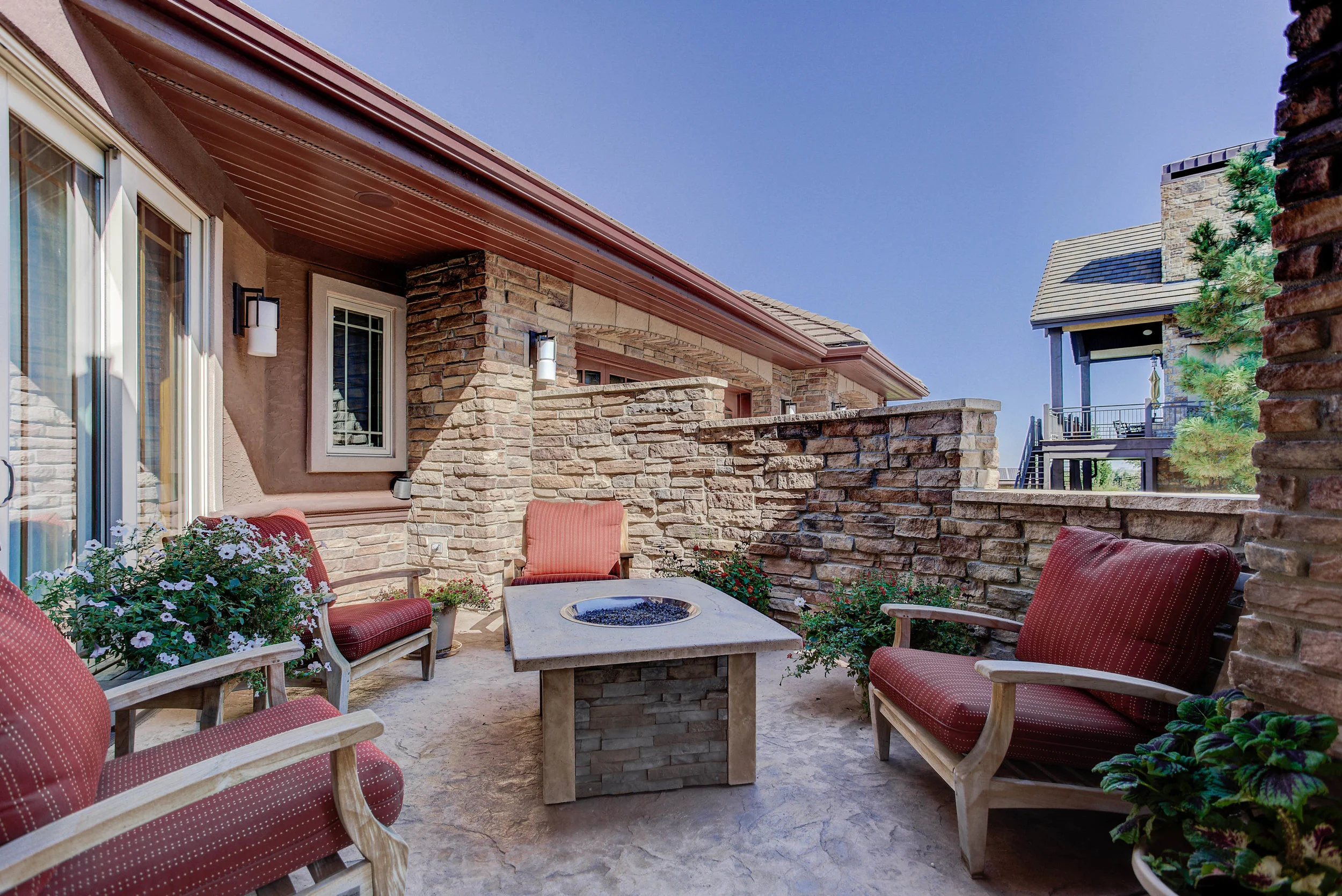 15421 Fairway Drive_Exteriors_FrontPorch.jpg