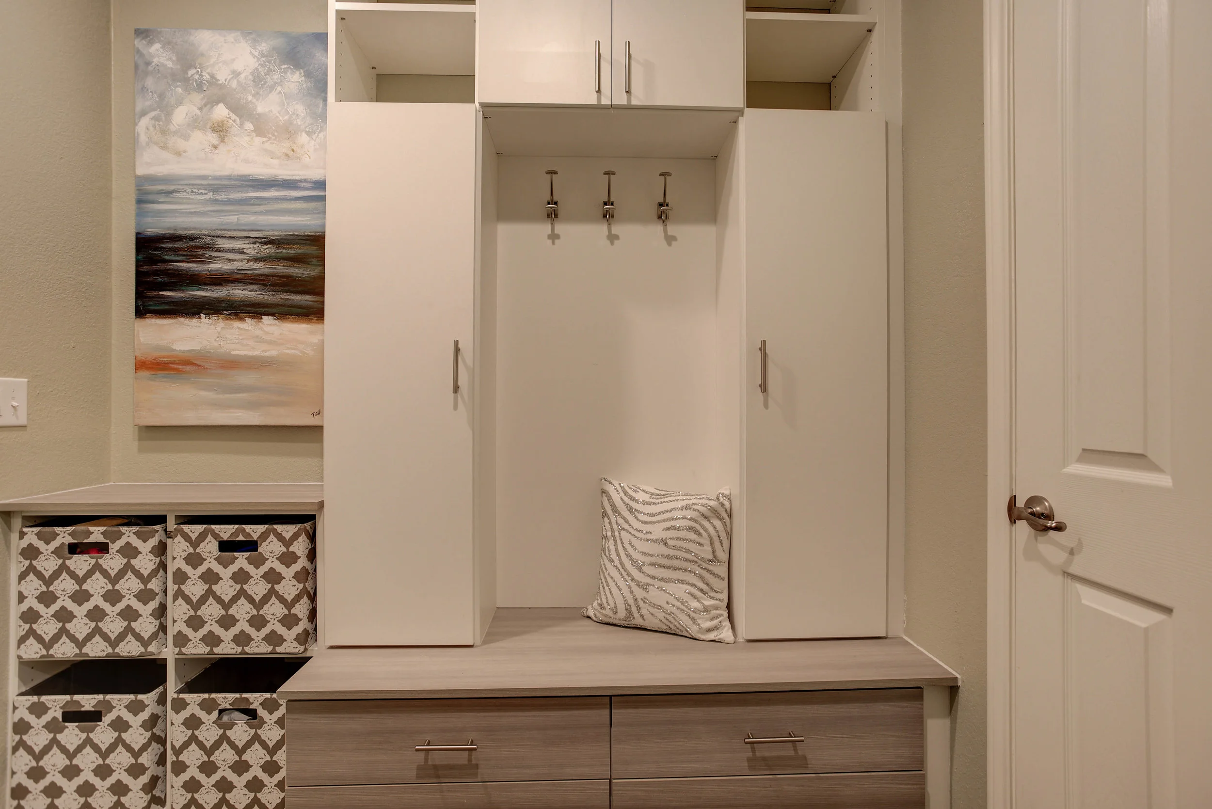 8452 Rogers Court_Mudroom.jpg