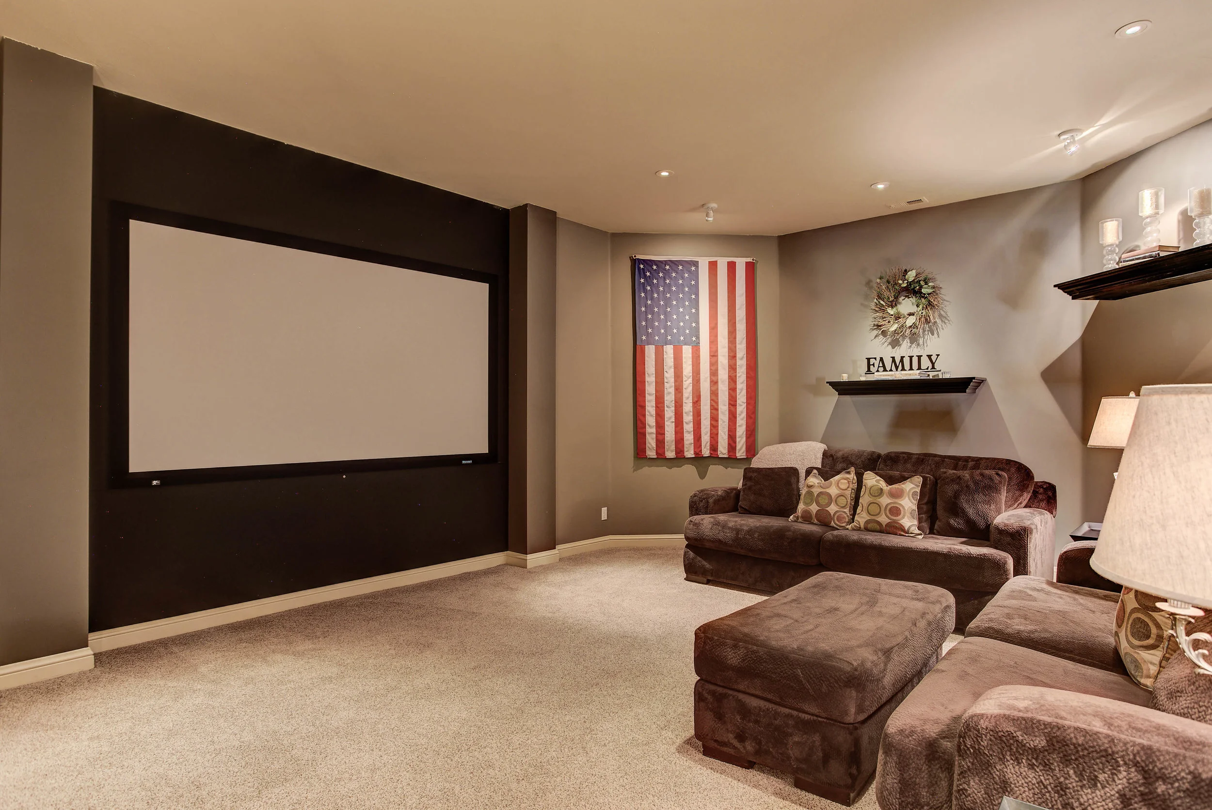 5392+Moonlight+Way_TheaterRoom.jpg