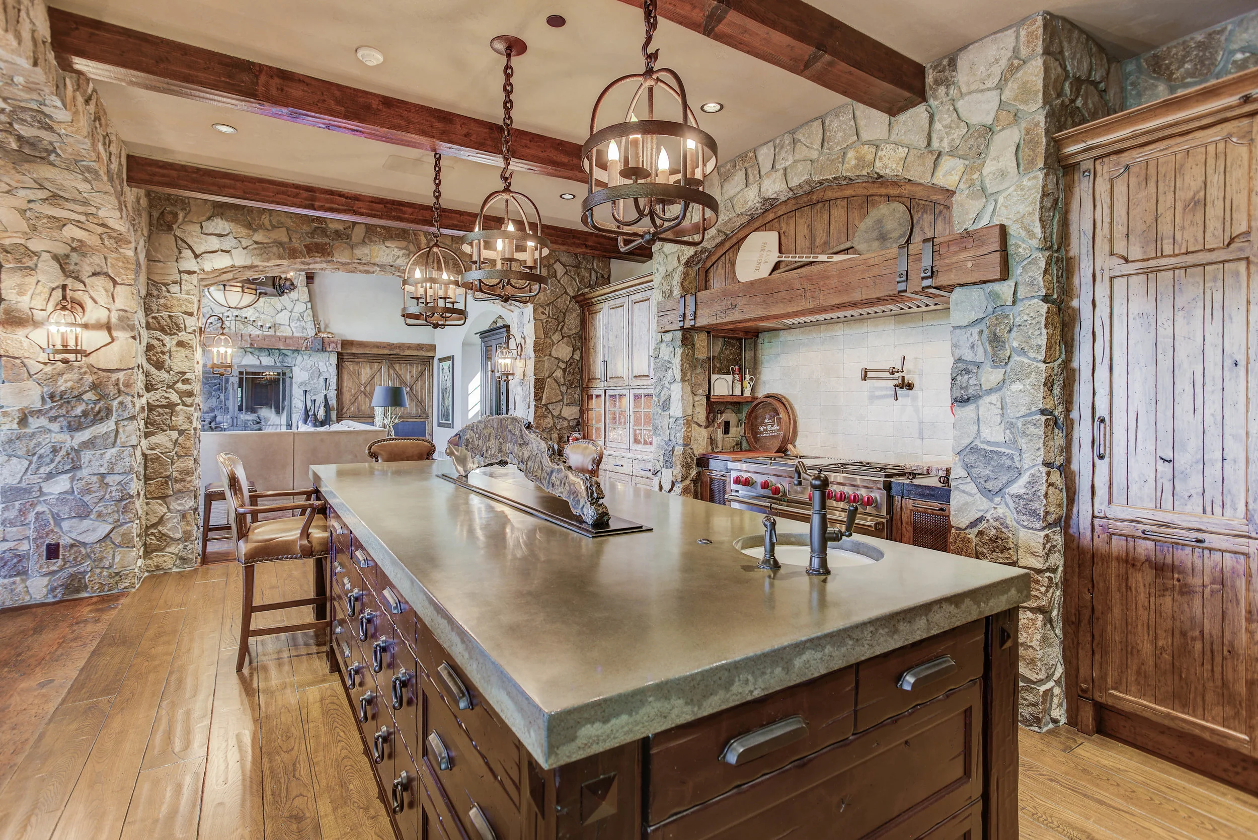 988+Preston+CourtV2_KitchenD.jpg